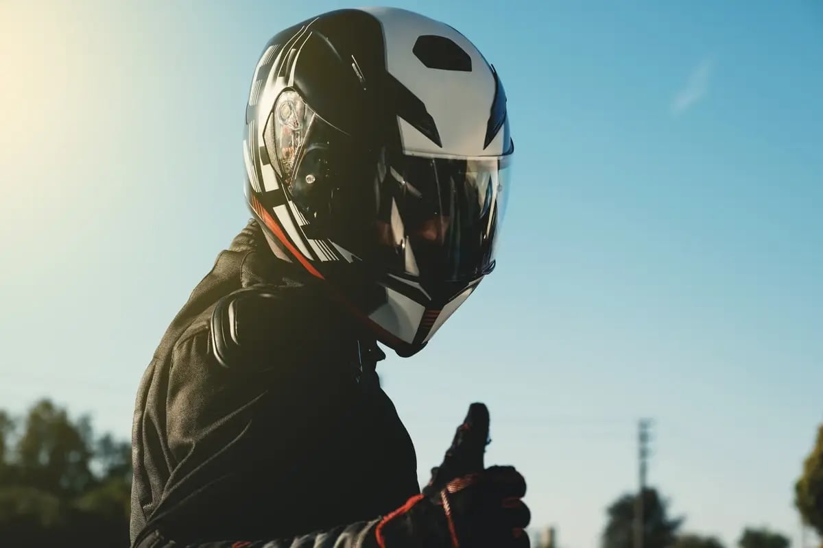 A new Southside rider giving a thumbs up after their first Riding Academy lesson.