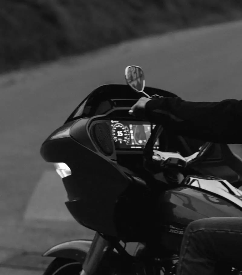 Harley-Davidson Road Glide 2024 Chrome version from driver point of view, in black and white.